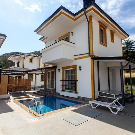 Vilă Benim Villam Camlıkoy